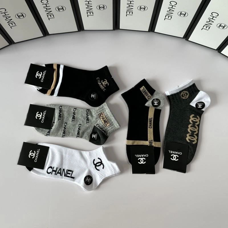 Stylish Chanel Socks 273926