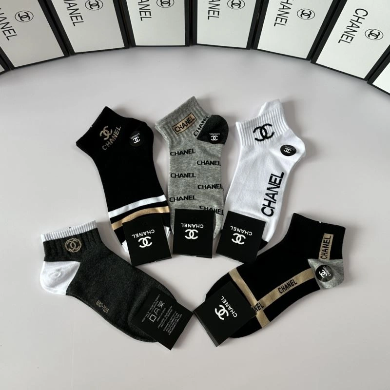 Stylish Chanel Socks 273926