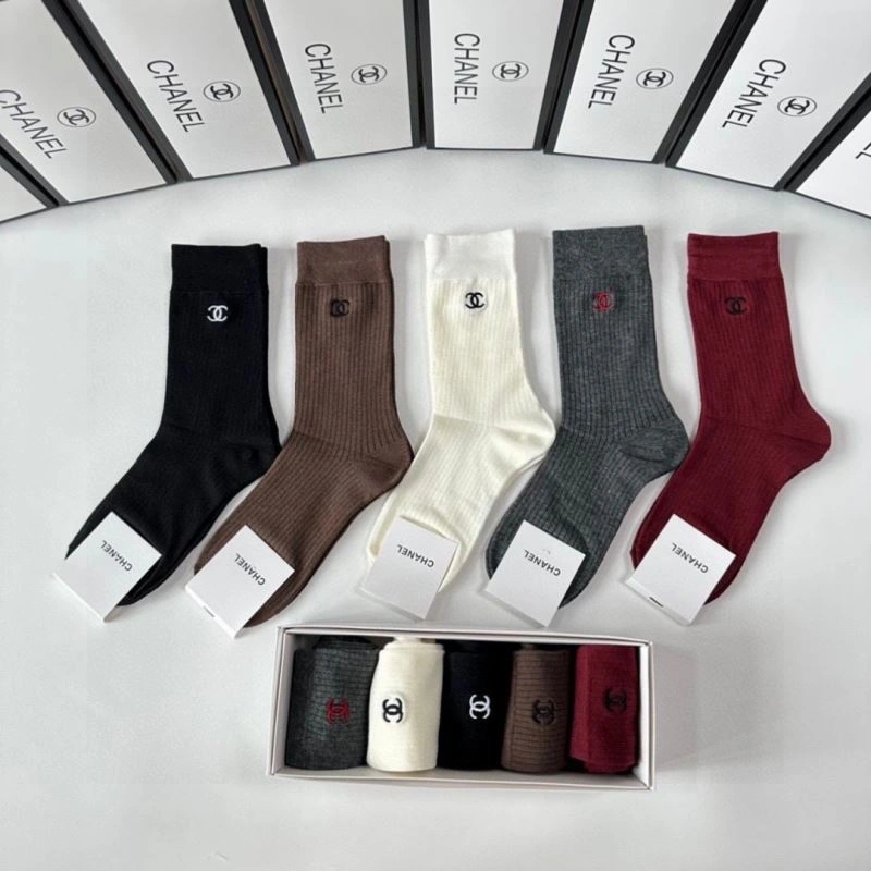 Attractive Chanel Socks 273930