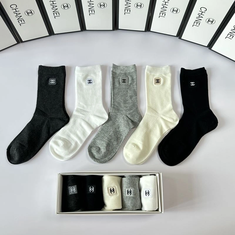 Neat Chanel Socks 273900