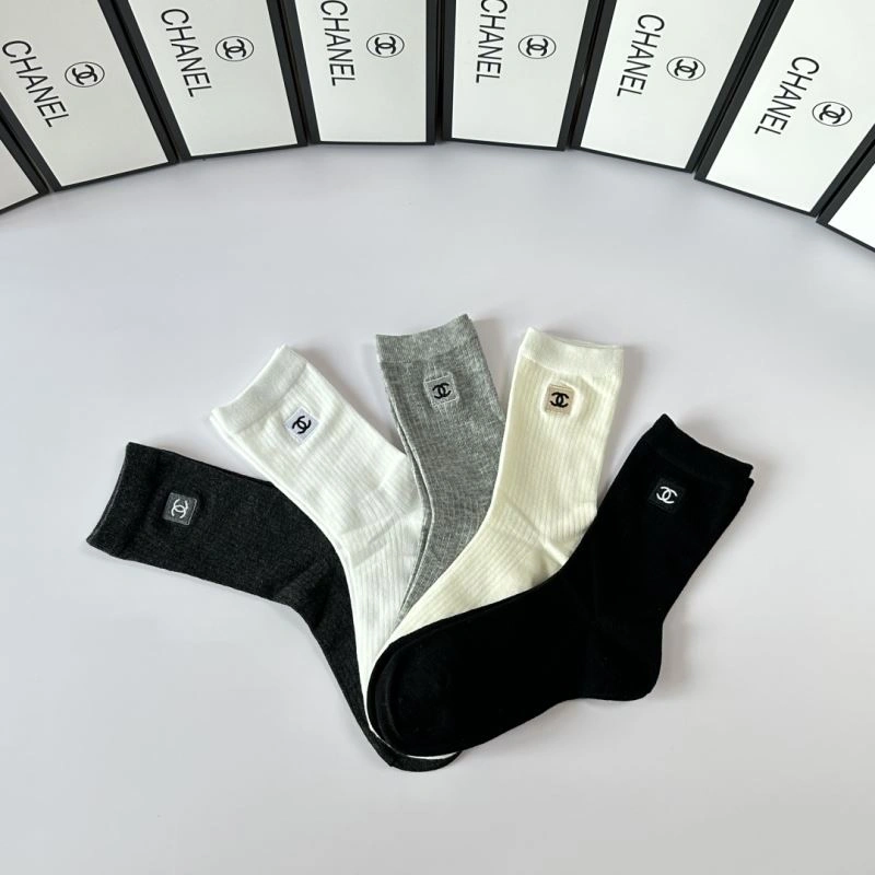 Neat Chanel Socks 273900