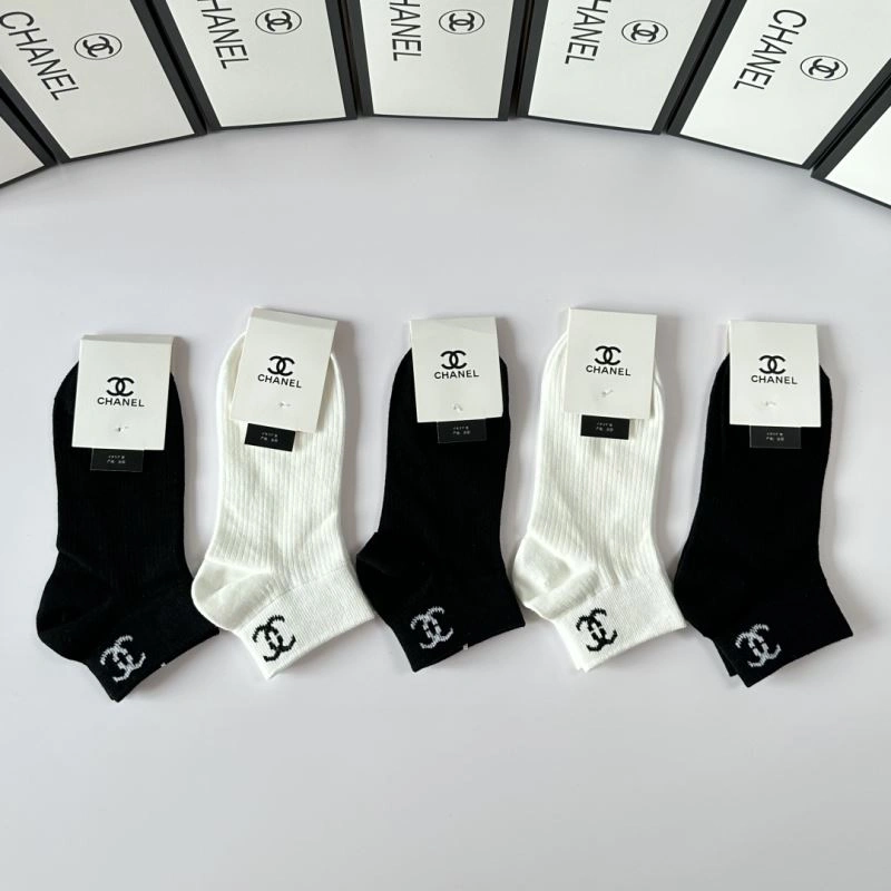 Sustainable Chanel Socks 273899
