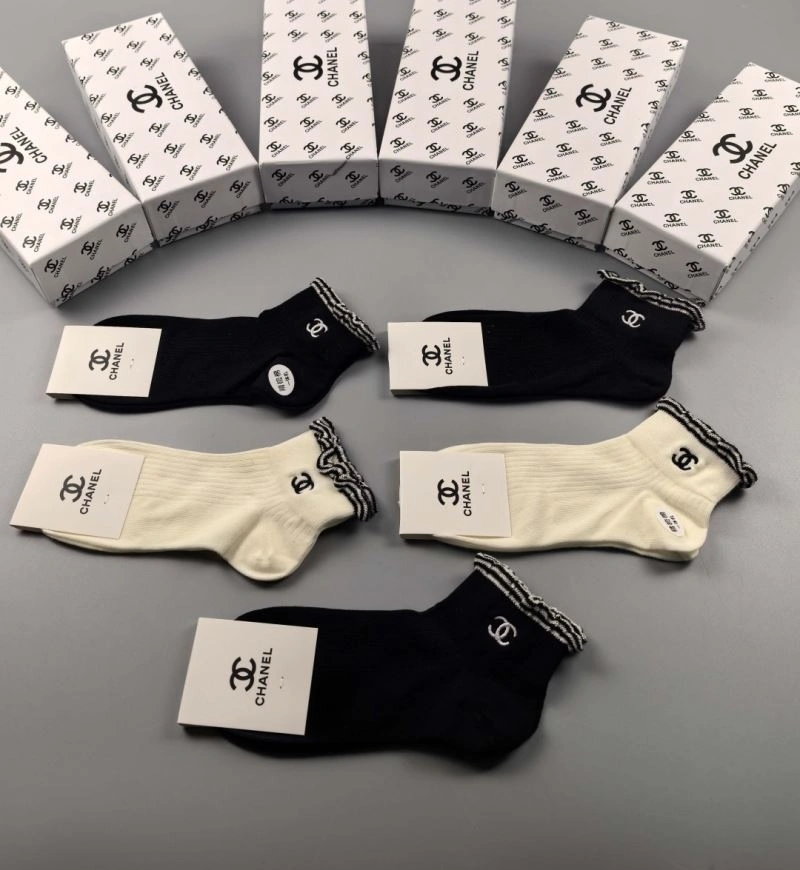 Chanel Socks OnTrend 273875