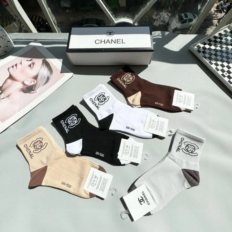 Chanel Socks Unisex 273892