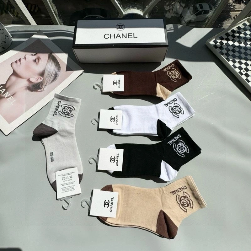Chanel Socks Unisex 273892