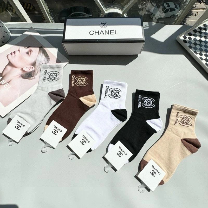Chanel Socks Unisex 273892
