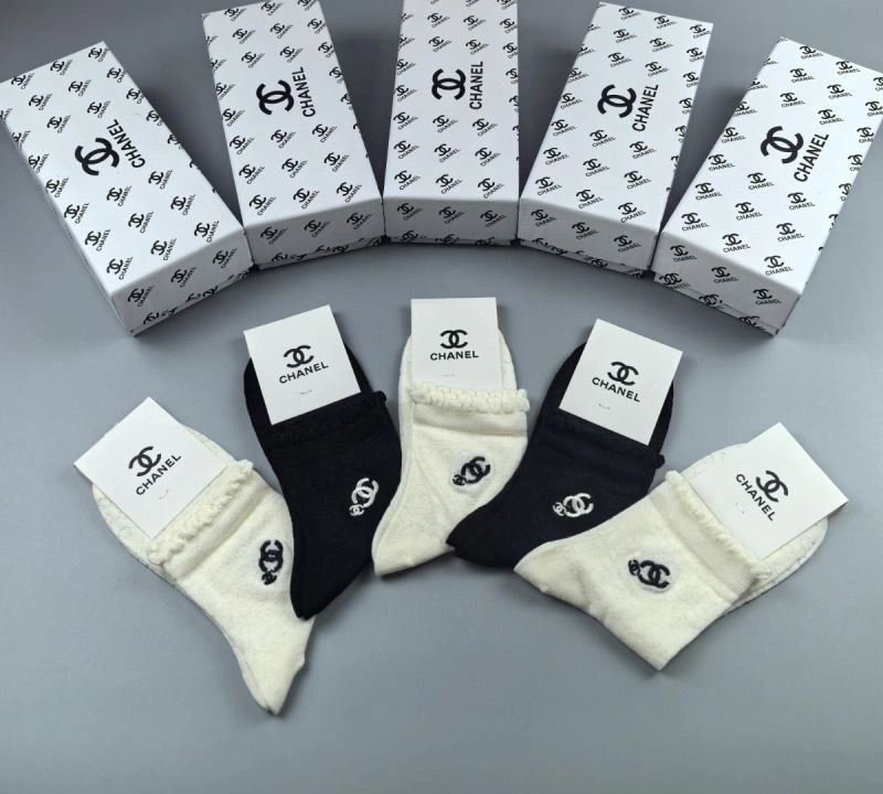 Bold Chanel Socks 273890