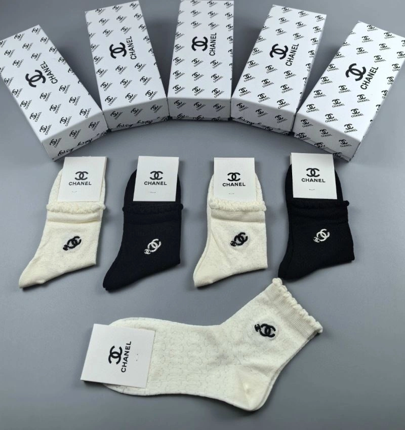 Bold Chanel Socks 273890