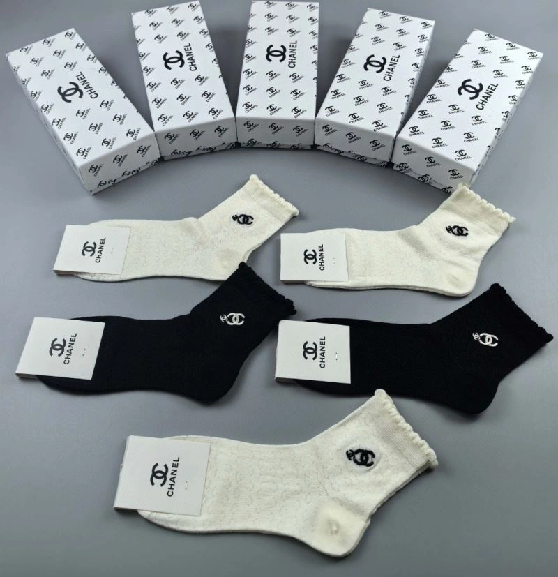 Bold Chanel Socks 273890