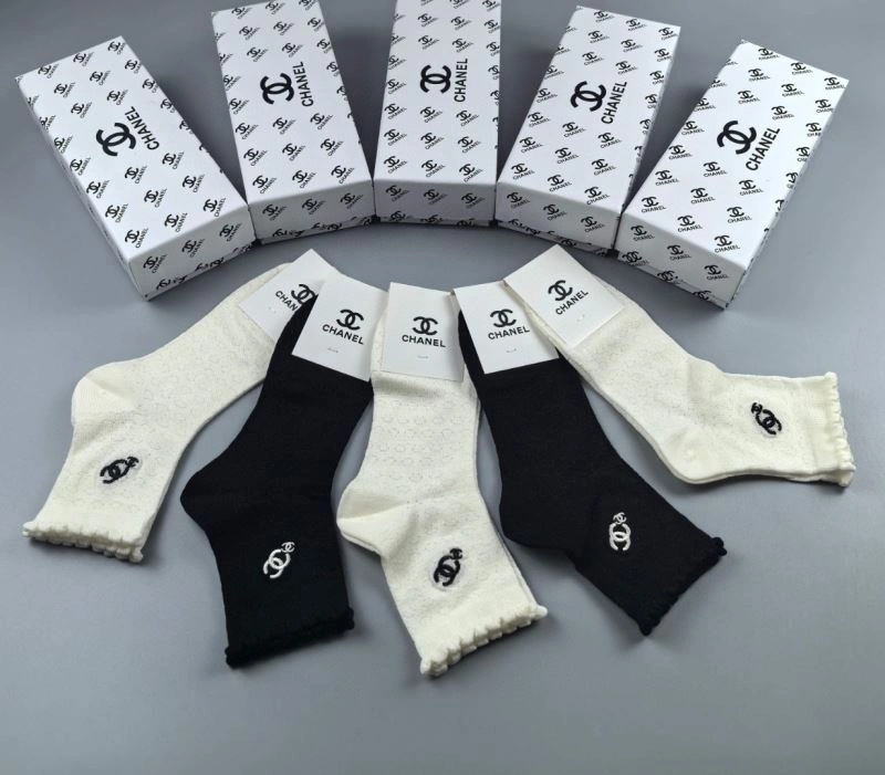 Bold Chanel Socks 273890