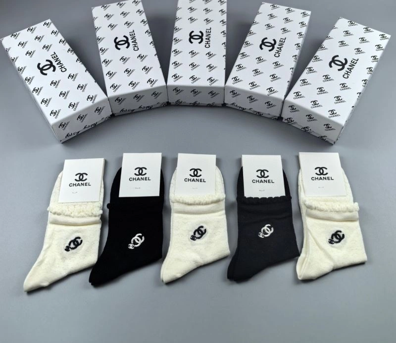 Bold Chanel Socks 273890
