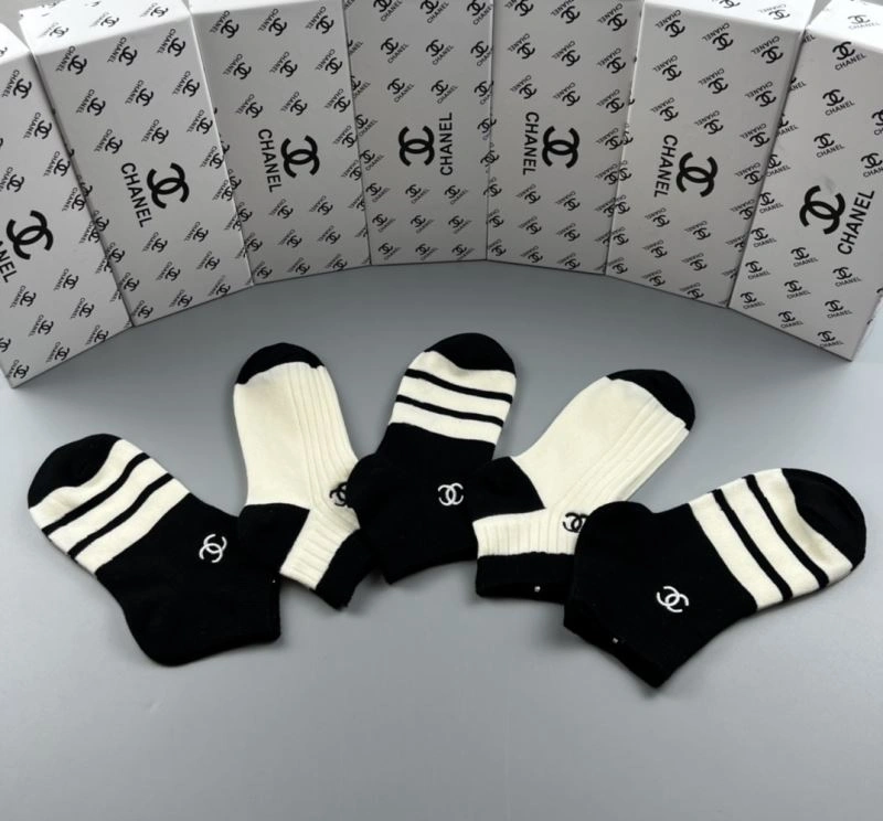 WellDesigned Chanel Socks 274690