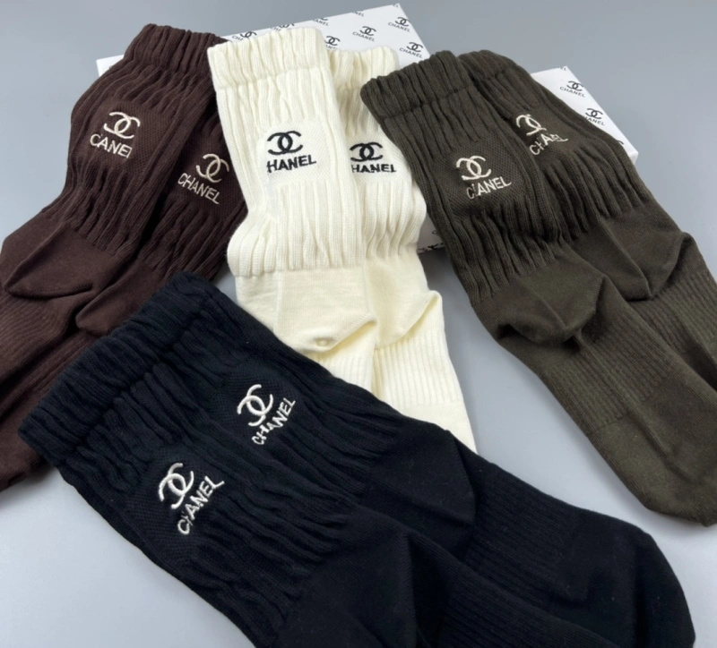 Lightweight Chanel Socks 274505
