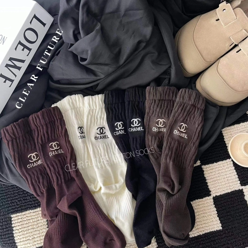 Lightweight Chanel Socks 274505