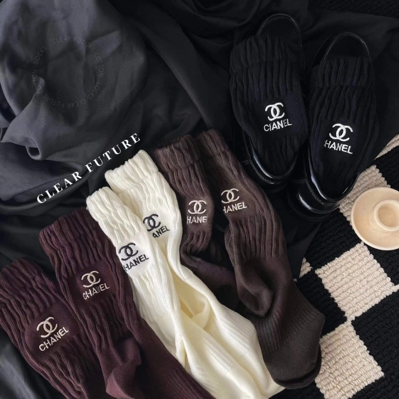 Lightweight Chanel Socks 274505