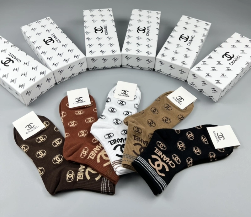 UrbanStyle Chanel Socks 274318