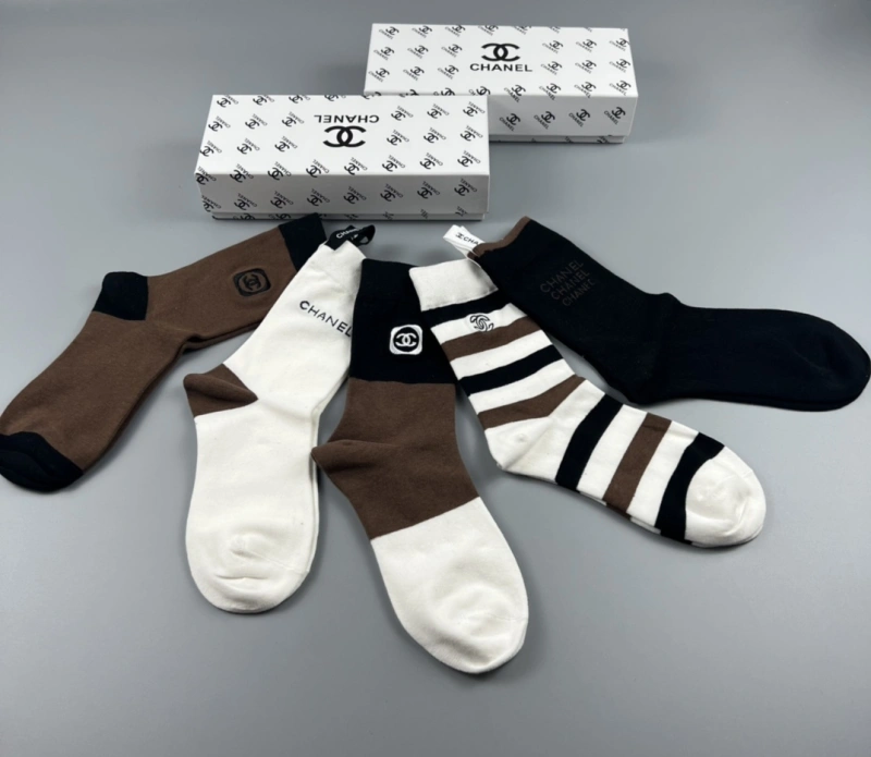Refined Chanel Socks 274313