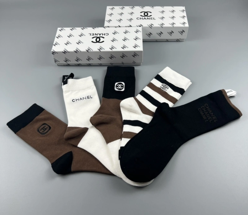 Refined Chanel Socks 274313