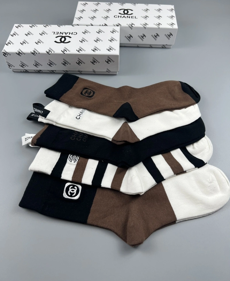 Refined Chanel Socks 274313