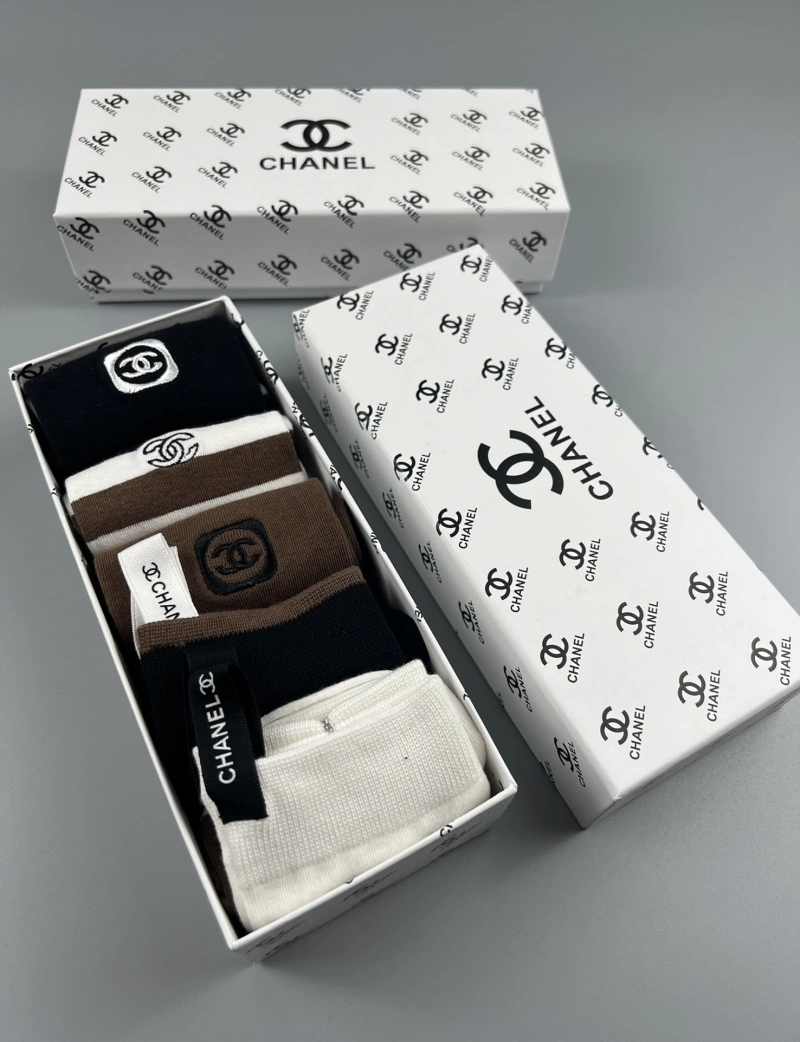 Refined Chanel Socks 274313