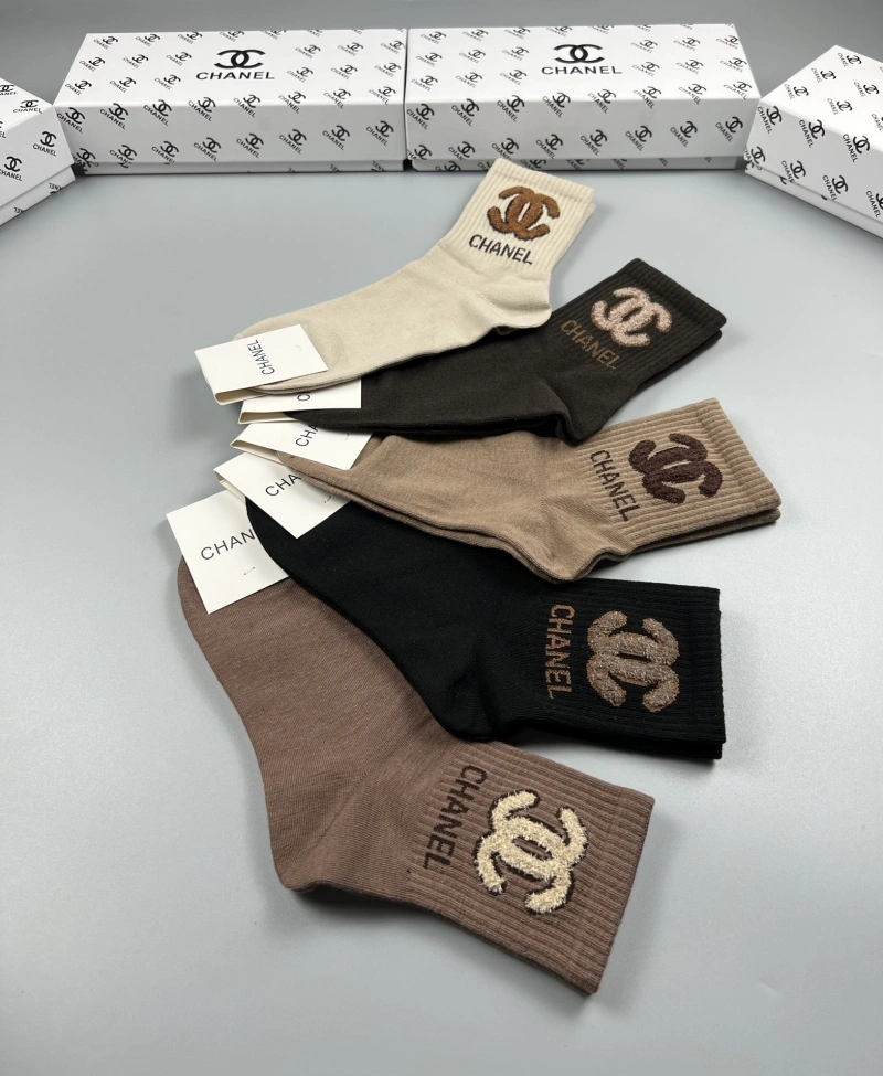 Comfortable Chanel Socks 274294