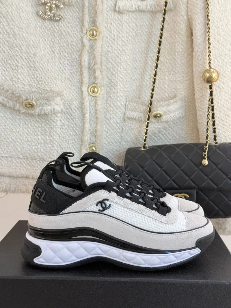 Sleek Chanel Sport Shoes 18442