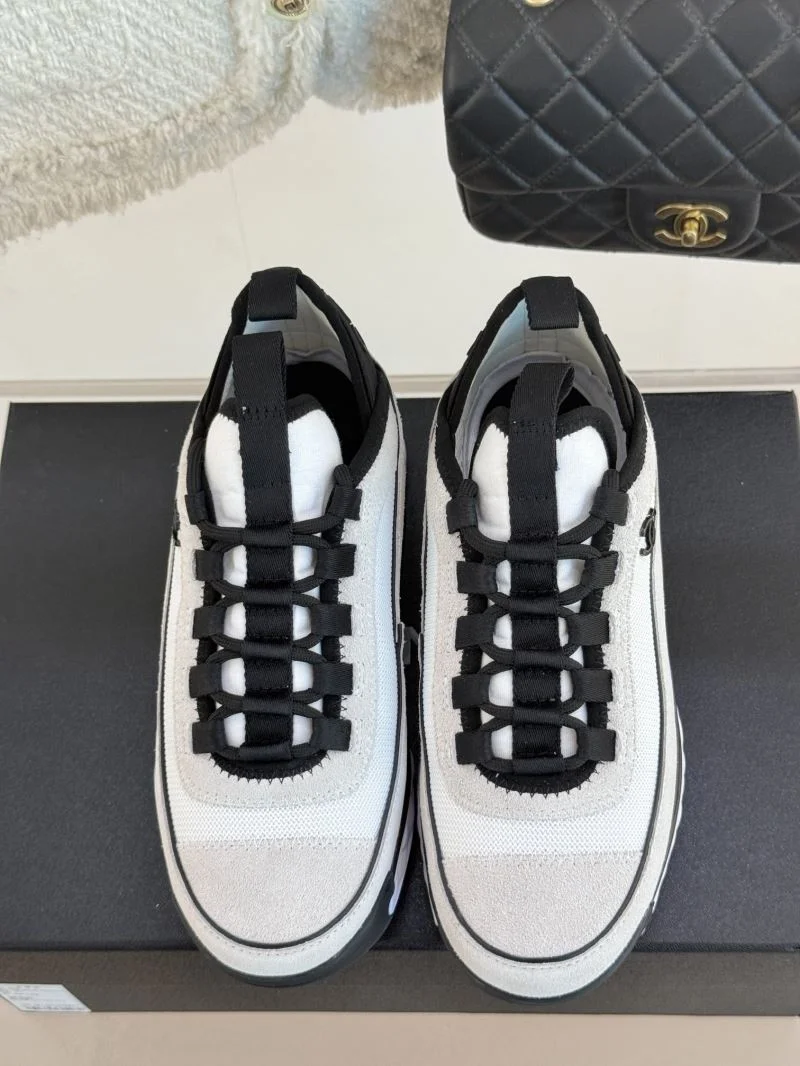 Sleek Chanel Sport Shoes 18442