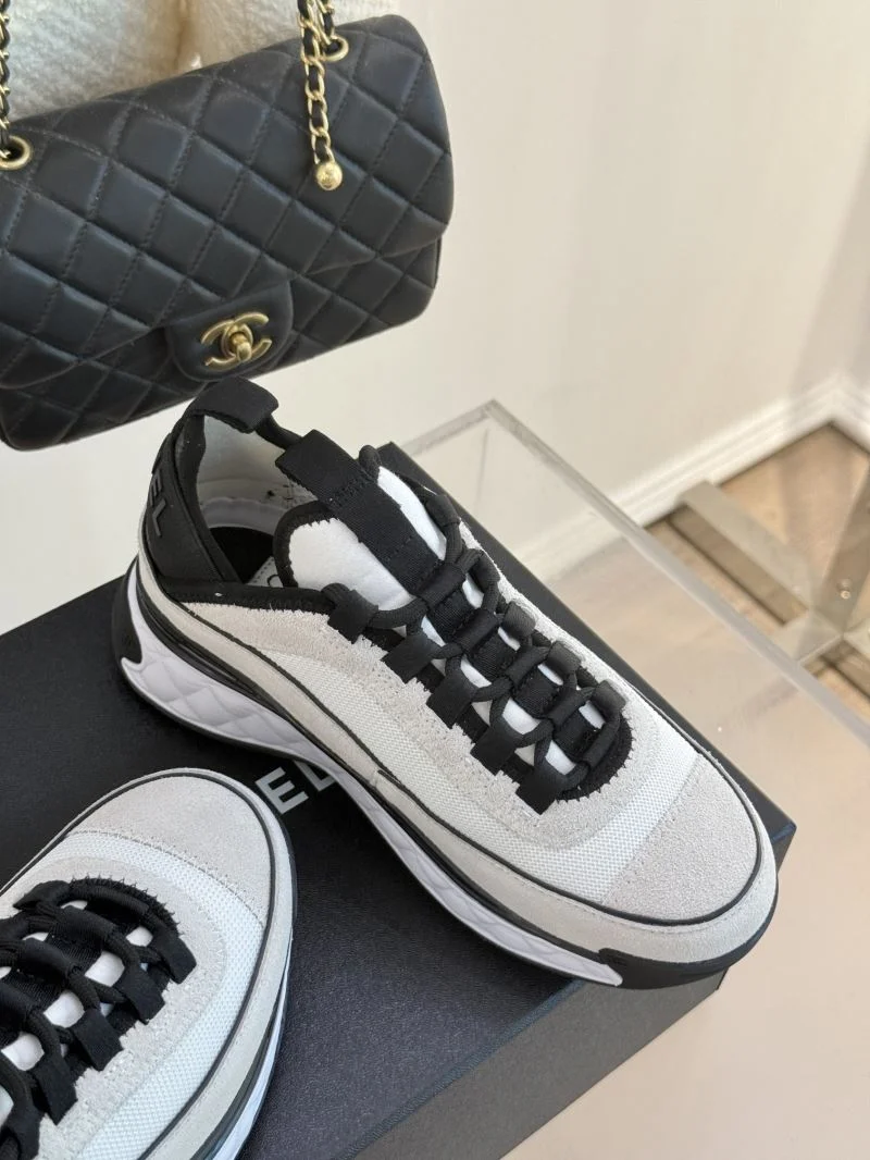 Sleek Chanel Sport Shoes 18442