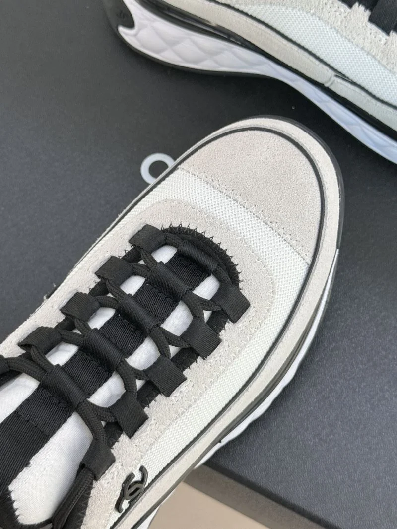 Sleek Chanel Sport Shoes 18442