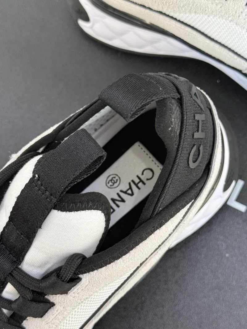 Sleek Chanel Sport Shoes 18442