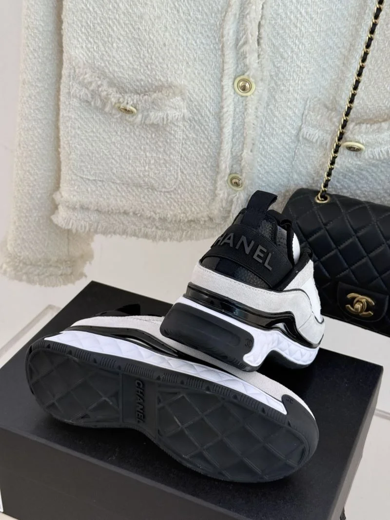 Sleek Chanel Sport Shoes 18442