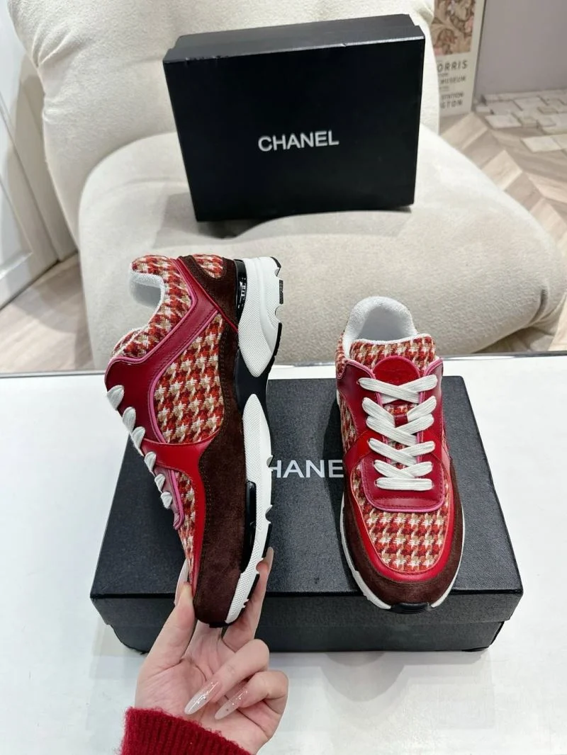 Elegant Chanel Sport Shoes 18394