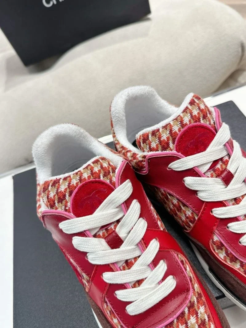 Elegant Chanel Sport Shoes 18394