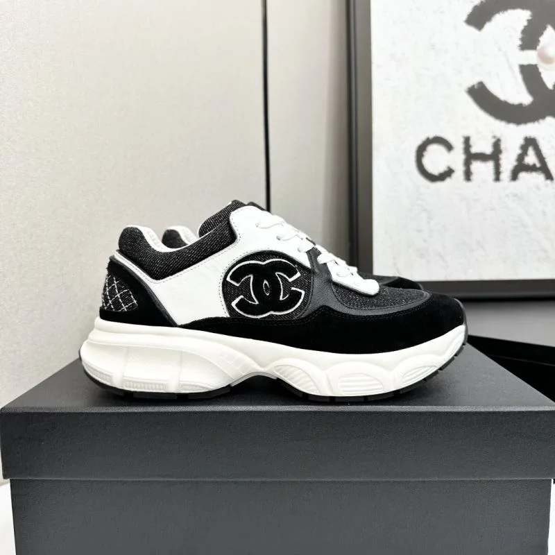 Versatile Chanel Sport Shoes 19507