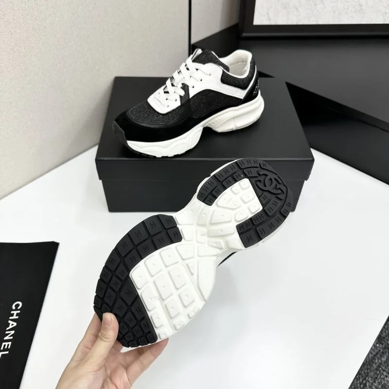 Versatile Chanel Sport Shoes 19507