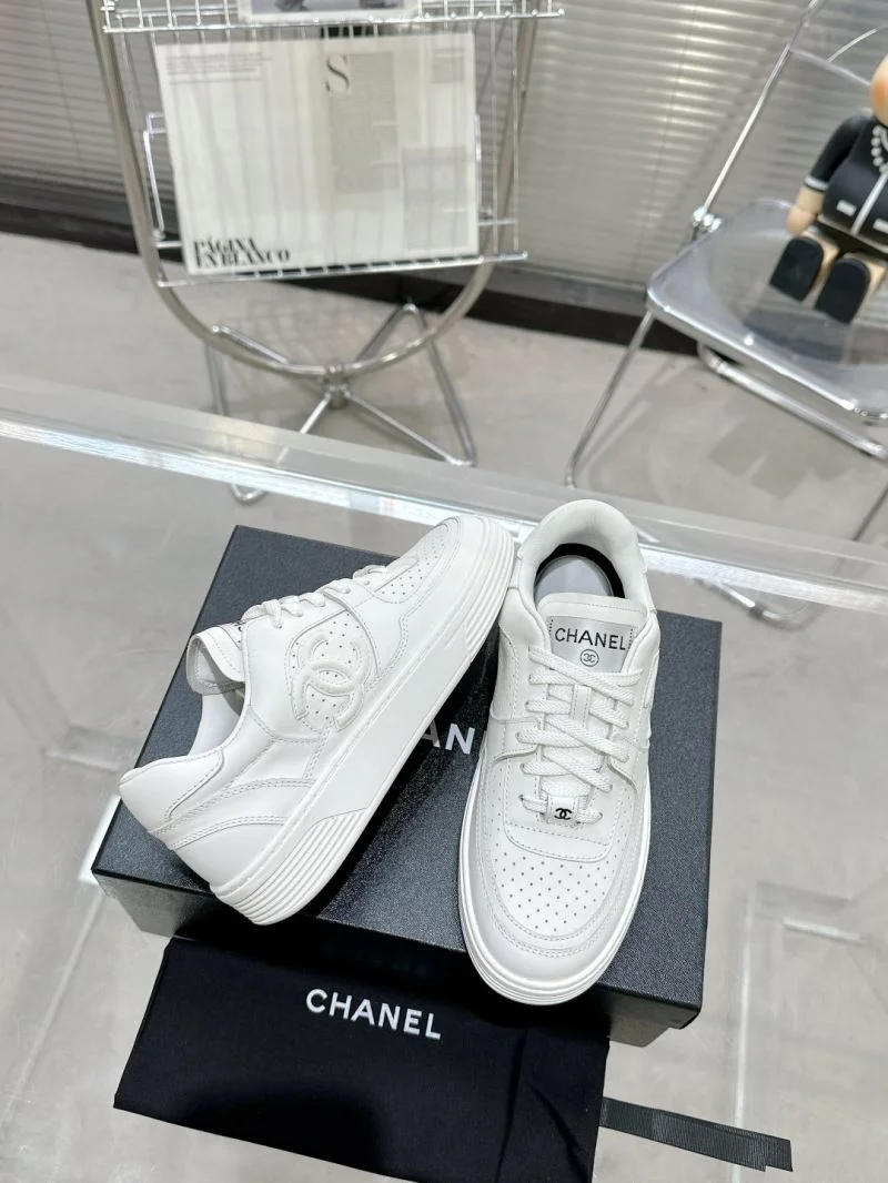 Resilient Chanel Sport Shoes 19453