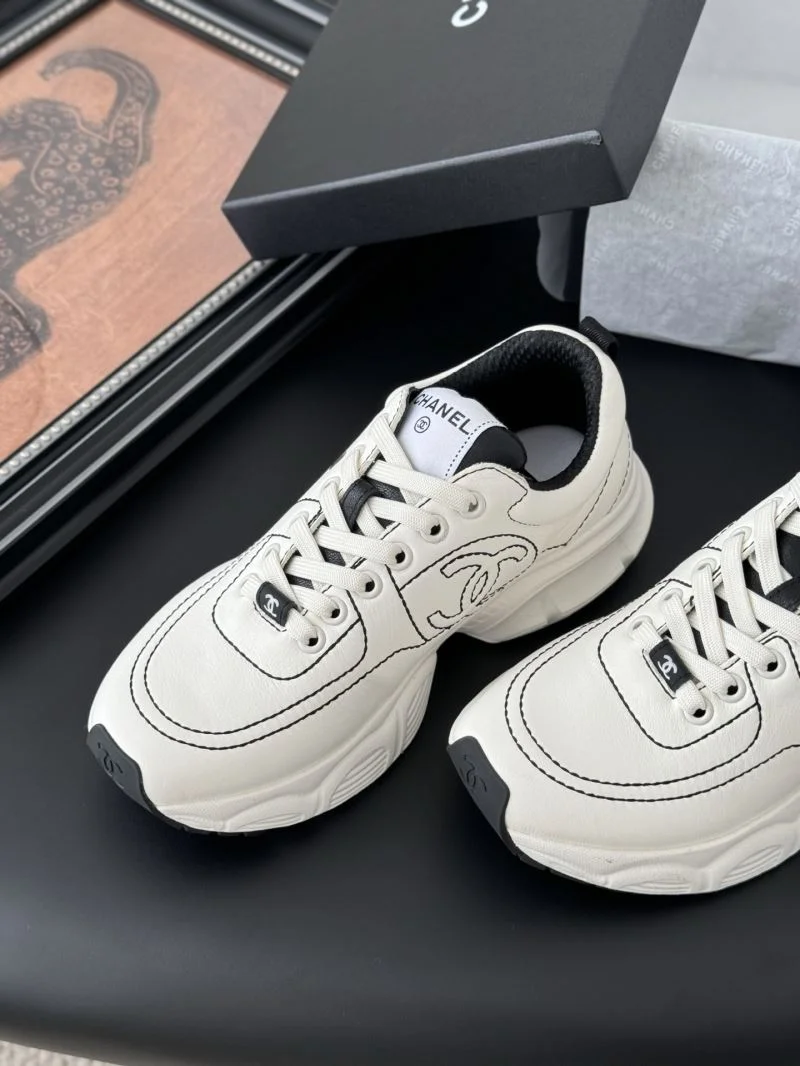 Chic Chanel Sport Shoes 18521