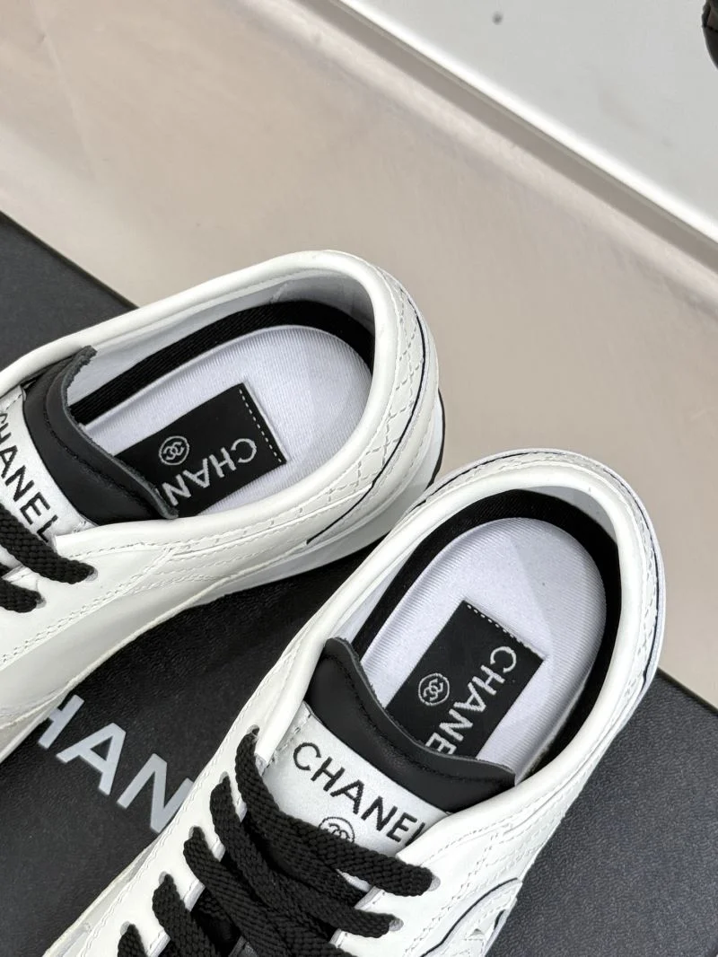 MoistureWicking Chanel Sport Shoes 18519