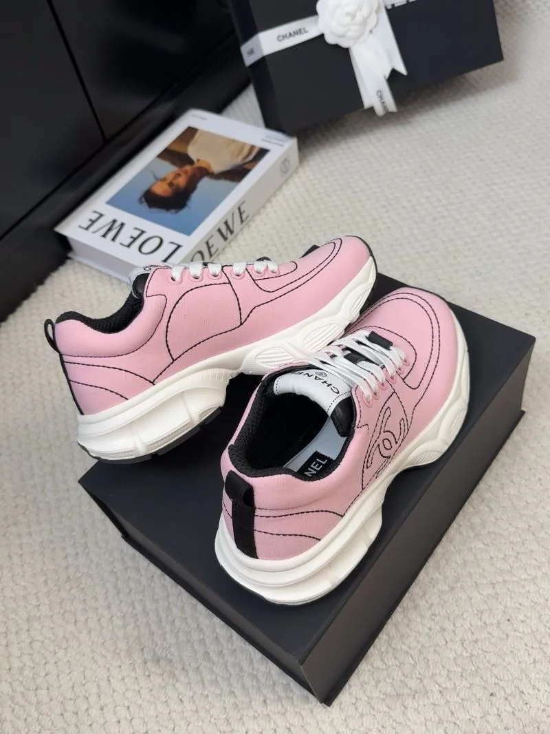 Versatile Chanel Sport Shoes 18511