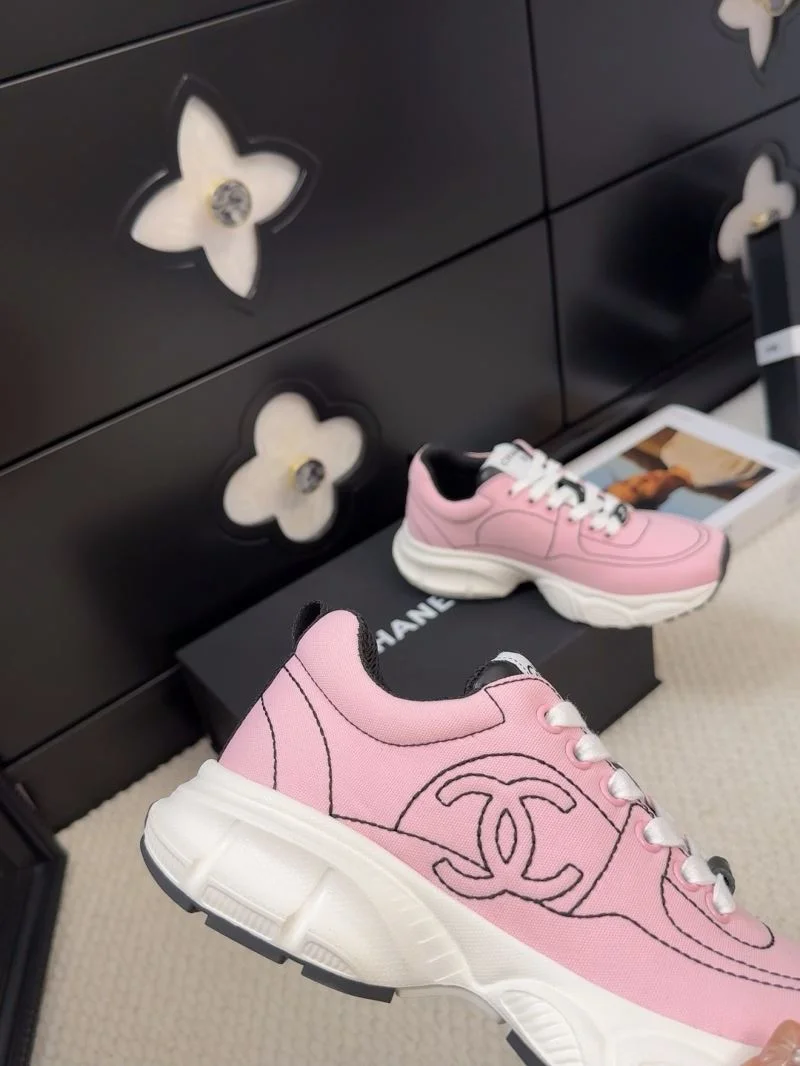 Versatile Chanel Sport Shoes 18511