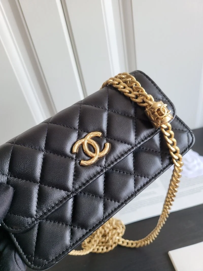 Chanel Stachel Bags Effortless 54743
