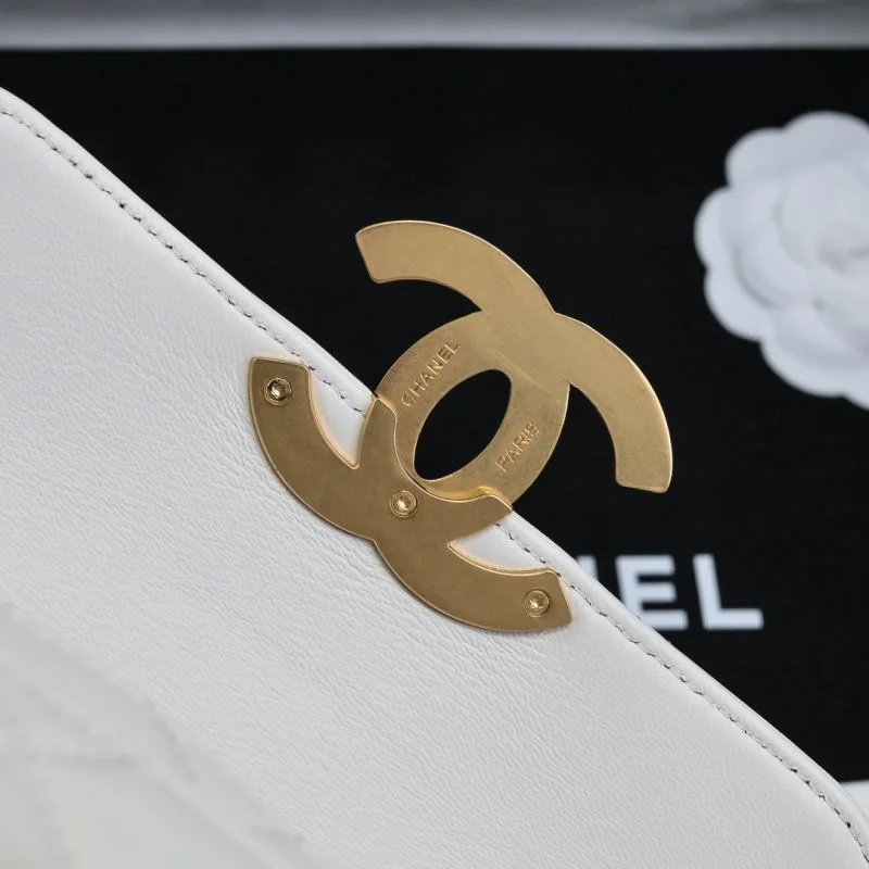 Flexible Chanel Stachel Bags 54666