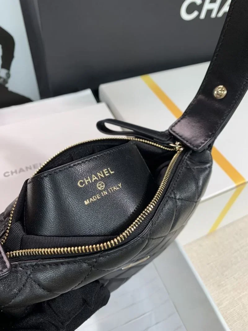 Chanel Stachel Bags Elegant 54636