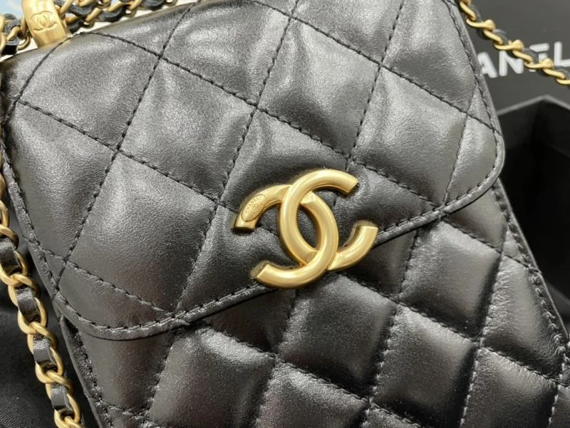 Chanel Stachel Bags Vibrant 54627