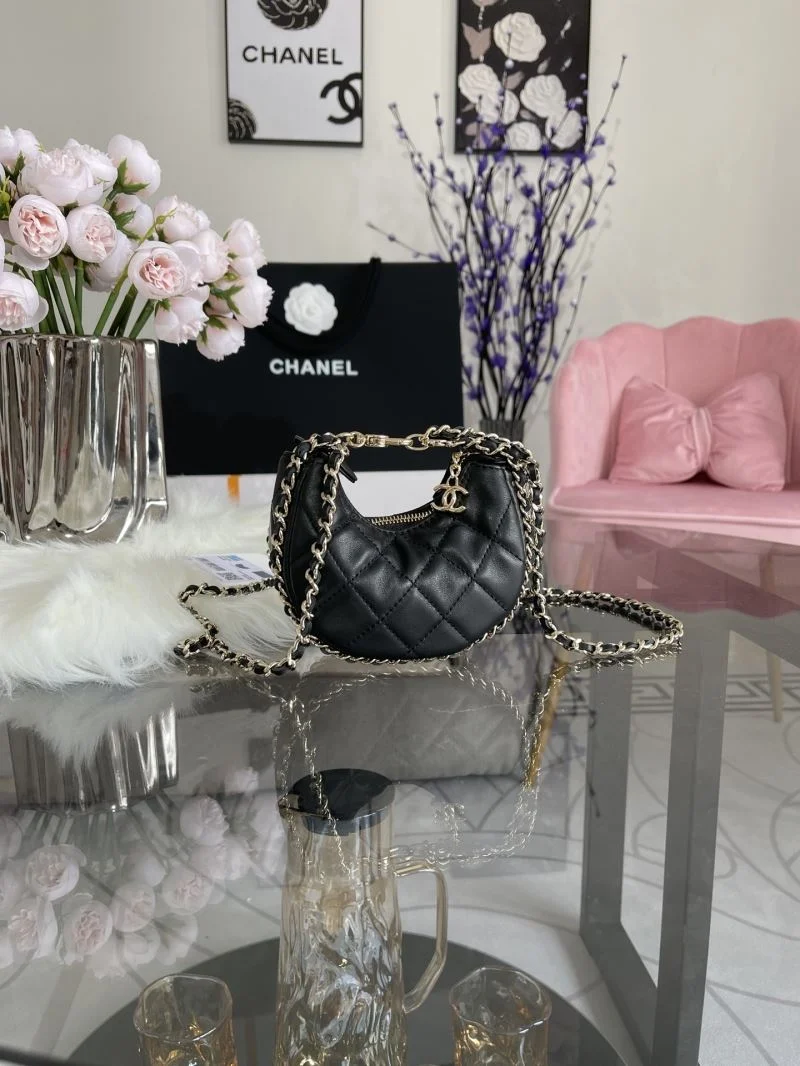 Trendsetting Chanel Stachel Bags 54674