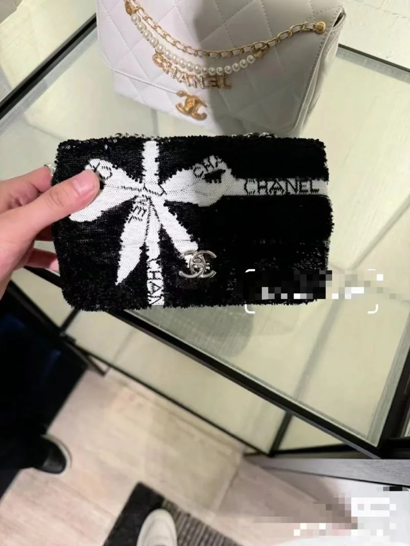 Minimalist Chanel Stachel Bags 54699