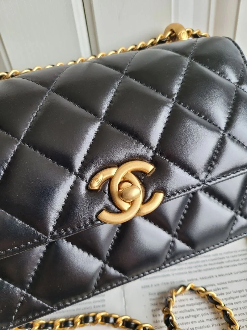 Compact Chanel Stachel Bags 54611
