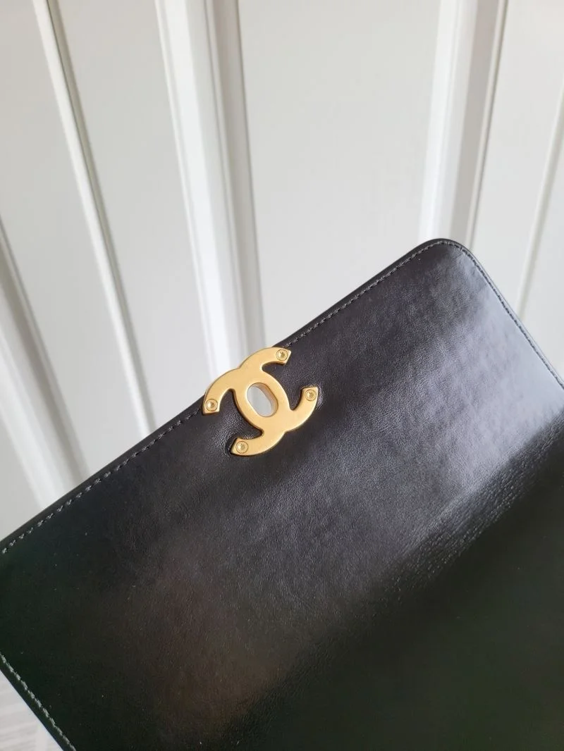 Compact Chanel Stachel Bags 54611