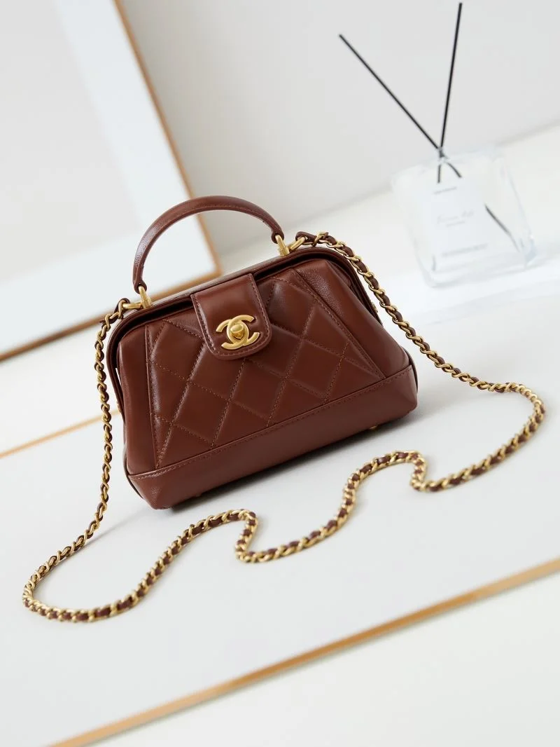 Chanel Stachel Bags Effortless 54614