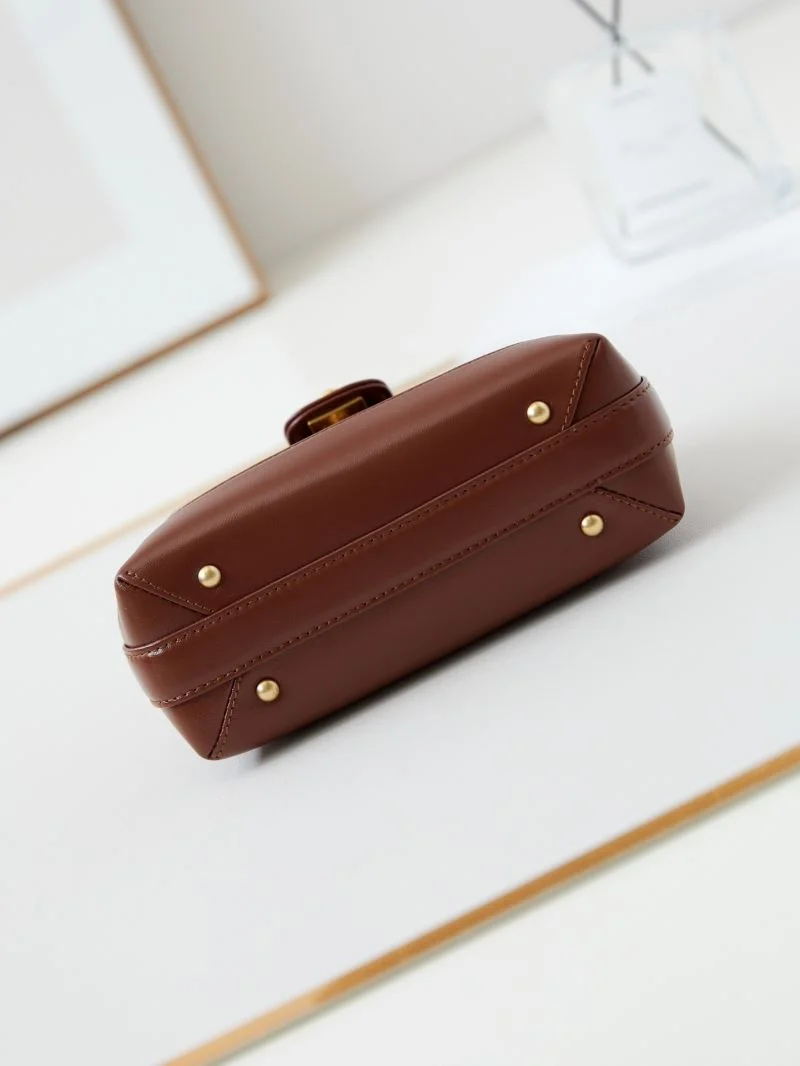 Chanel Stachel Bags Effortless 54614